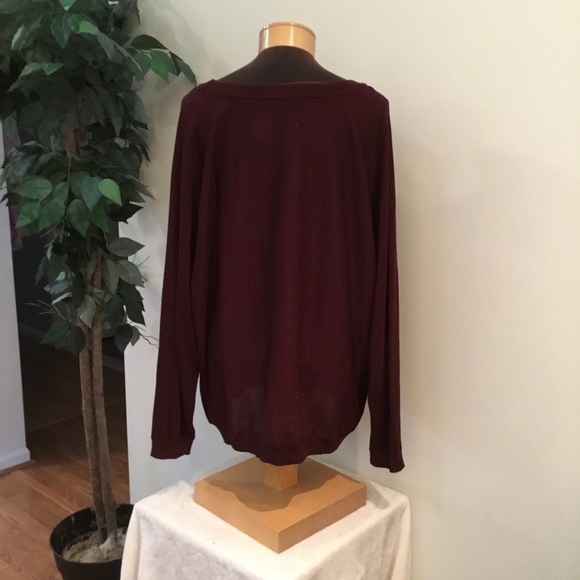 INTERNATIONAL Concepts  maroon sparkly 2X top - Picture 2 of 16